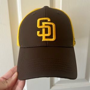 NWOT Padres Ballcap